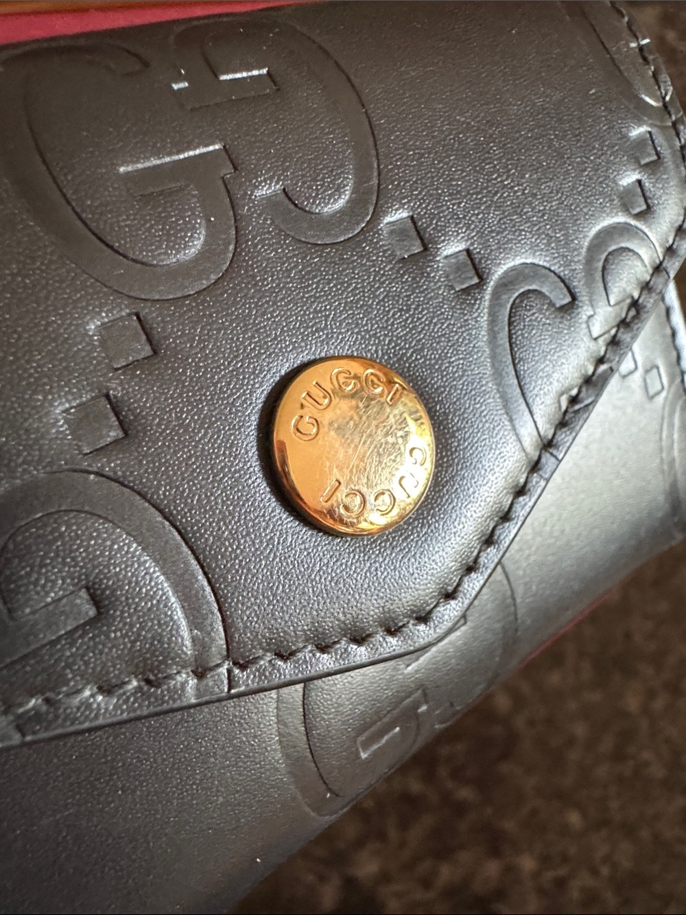 Gucci Gilbert Snap Wallet - Picture 5 of 12